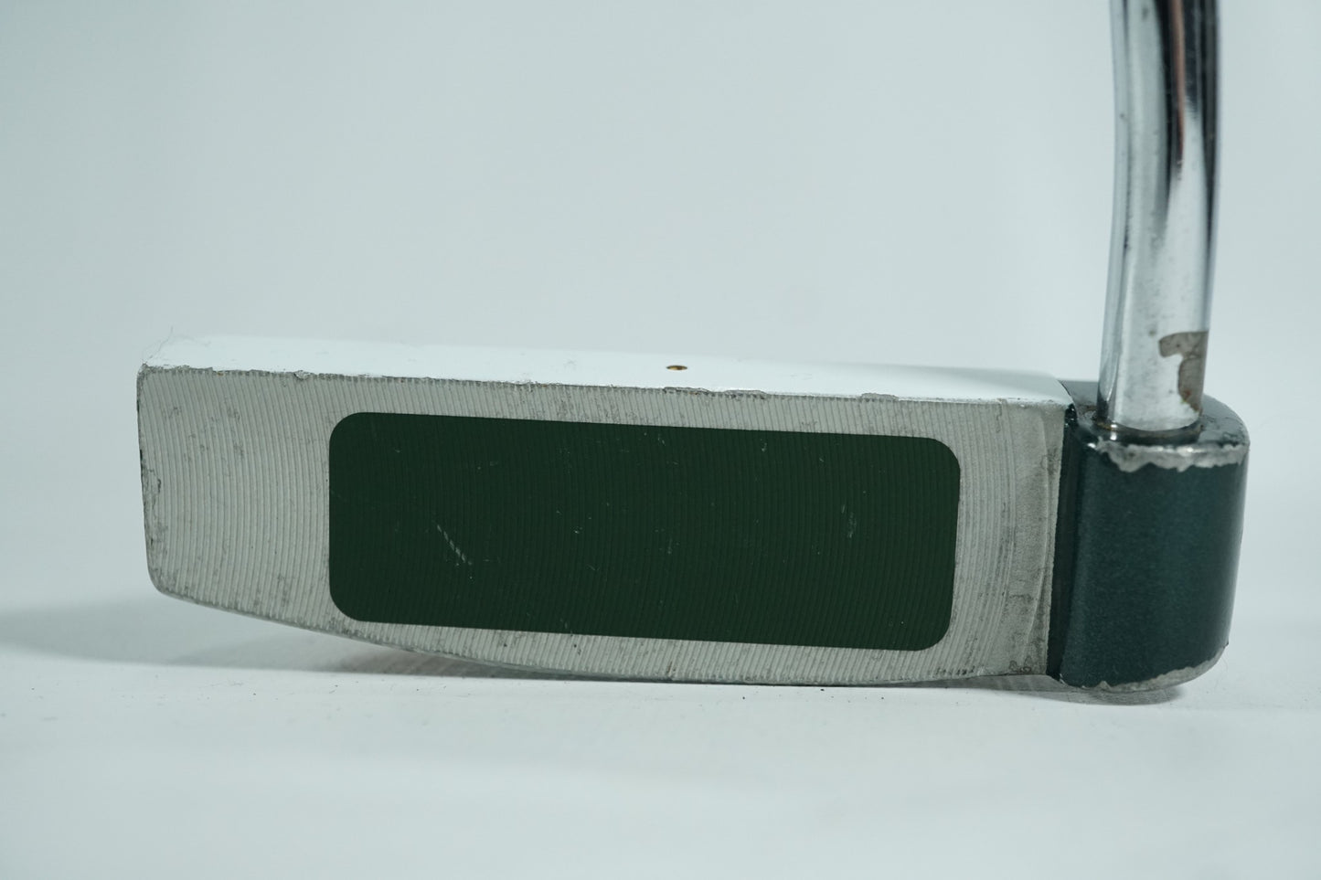 Big Apple Nearing 2 Putter / 33.5"