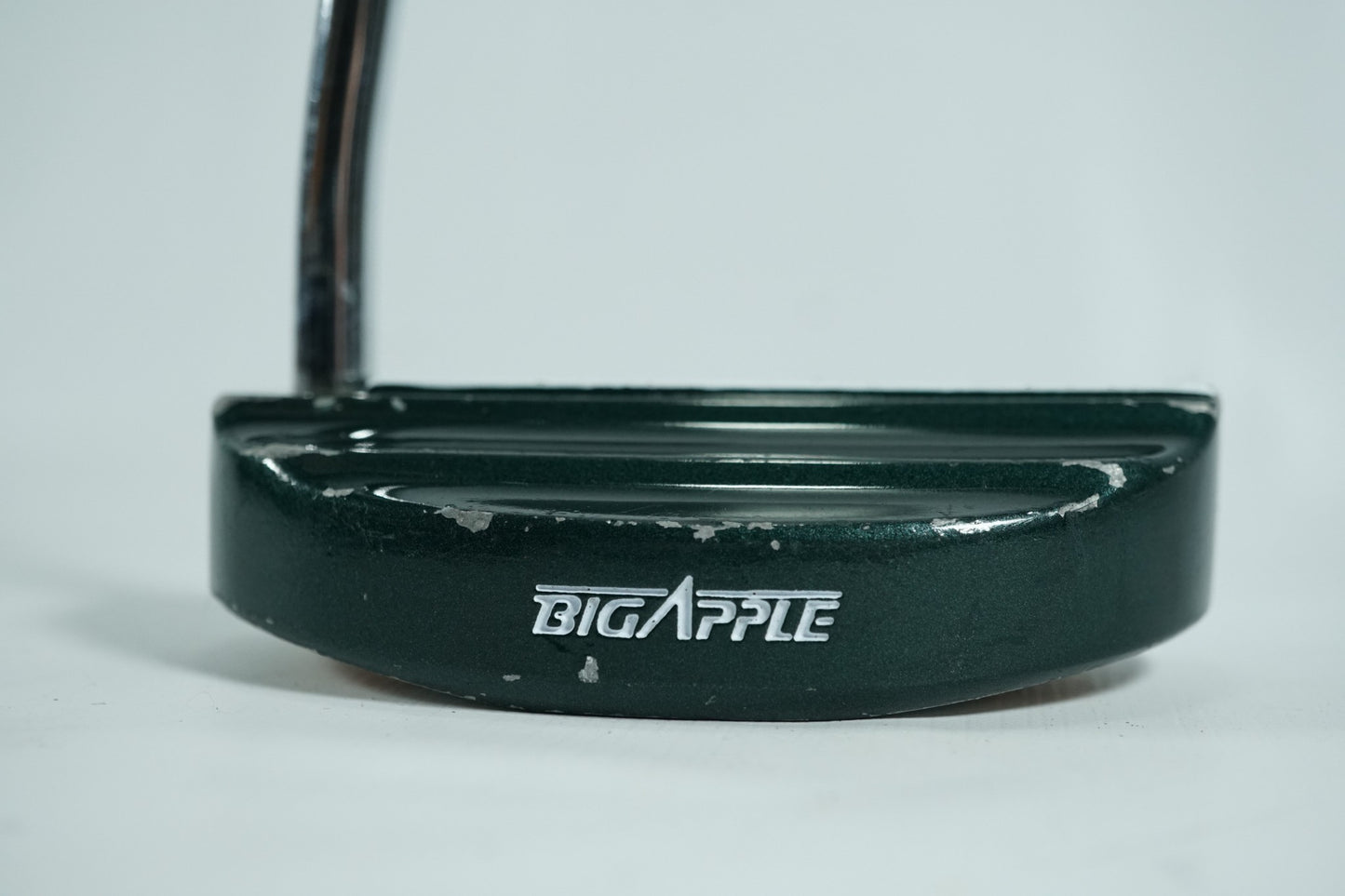 Big Apple Nearing 2 Putter / 33.5"