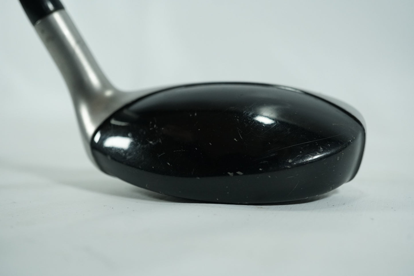 Taylormade Rescue Mid 2 Hybrid 16° / Regular Flex Graphite Shaft / 30032483