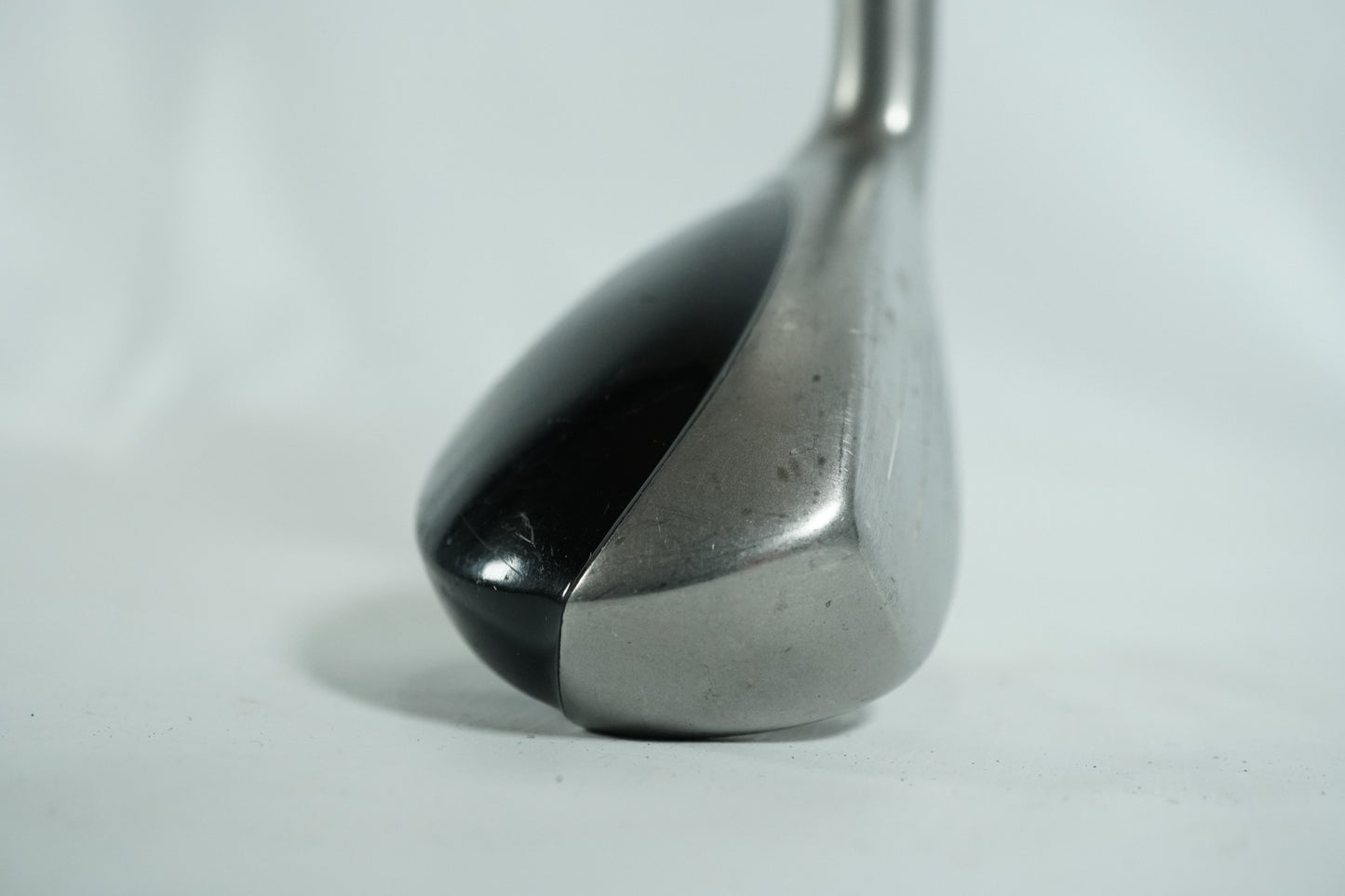 Taylormade Rescue Mid 2 Hybrid 16° / Regular Flex Graphite Shaft / 30032483