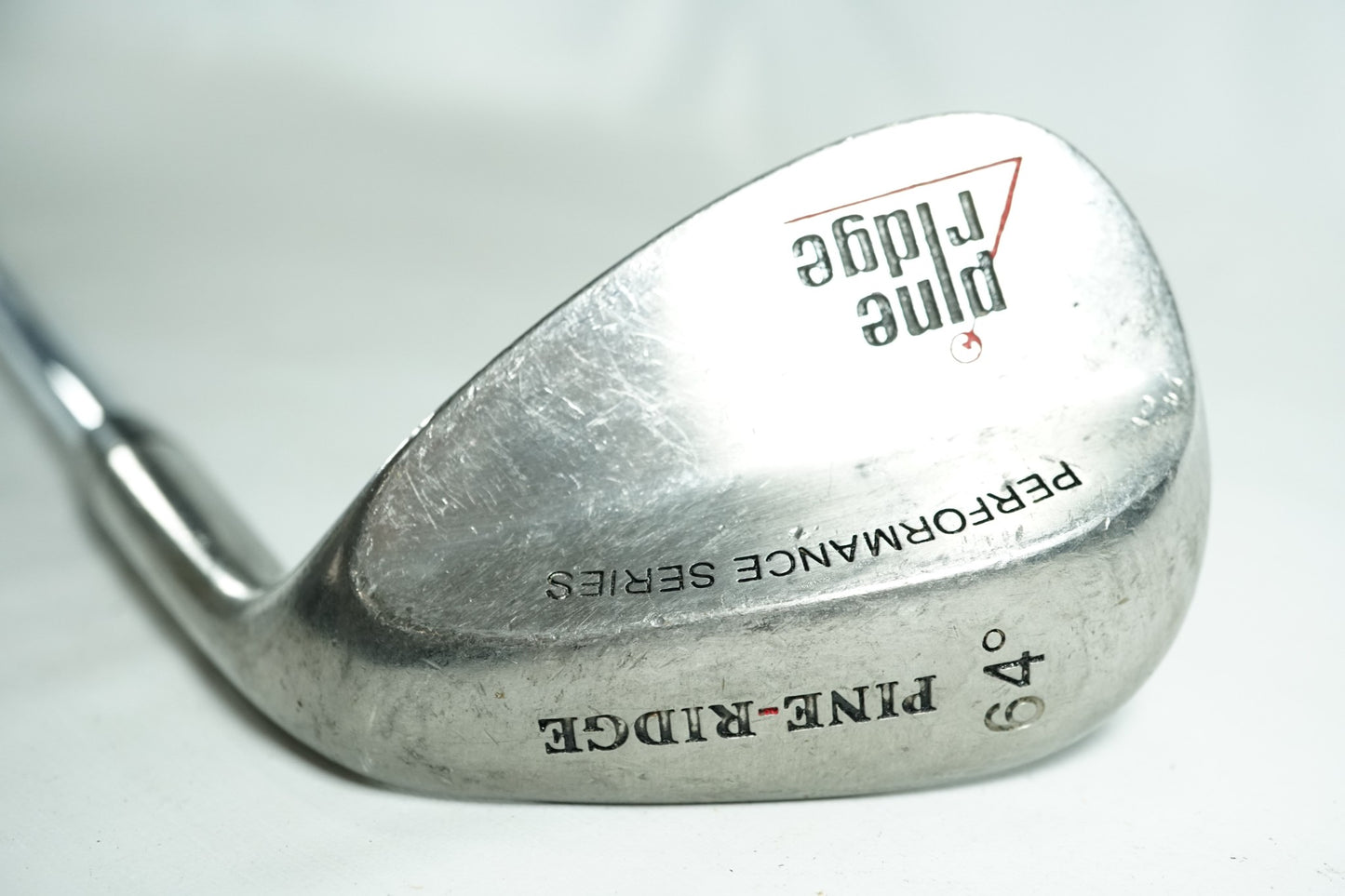 Pine Ridge 64° Wedge / Regular Flex Steel Shaft