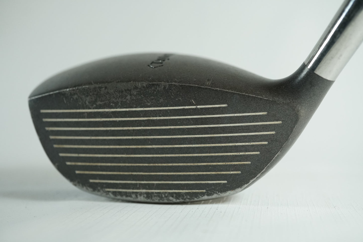 Taylormade System 2 Driver 10.5° / Regular Flex Graphite Shaft / New Grip