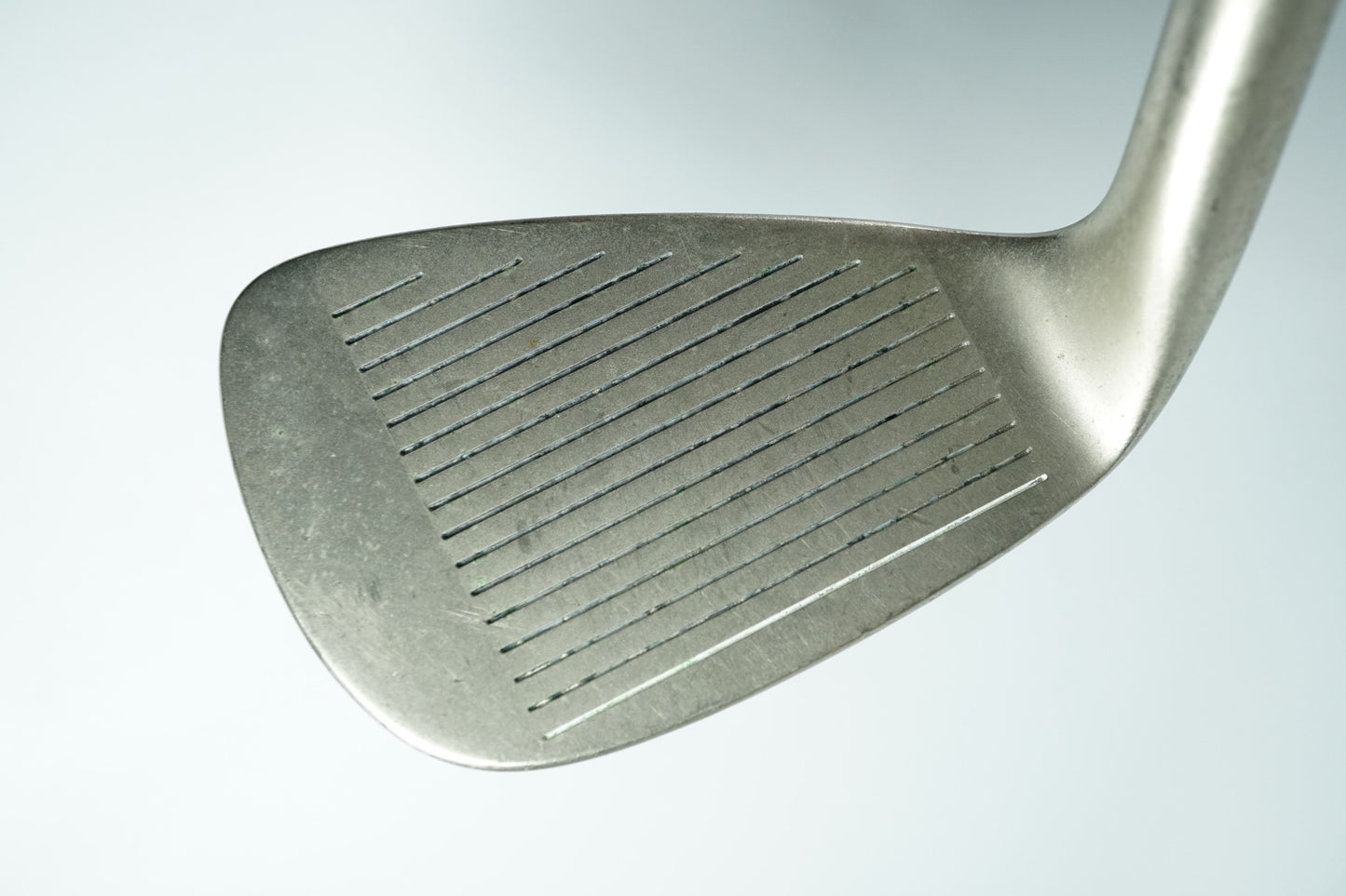 Ben Hogan Edge GCD Pitching Wedge / Regular Flex Steel Shaft / New Grip