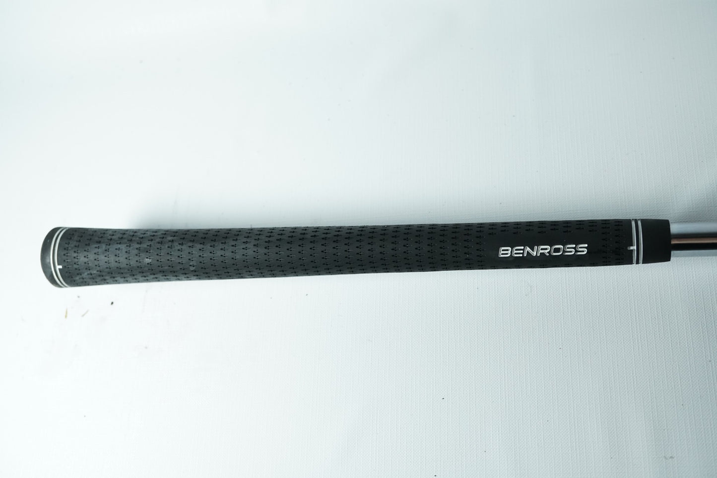 Titleist DCI 990 5 Iron / Regular Flex Steel Shaft  / New Grip
