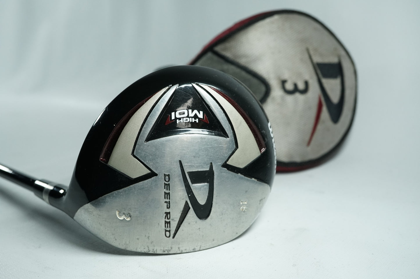 Wilson Deep Red 3 Wood 16° / Regular Flex Graphite Shaft / New Grip