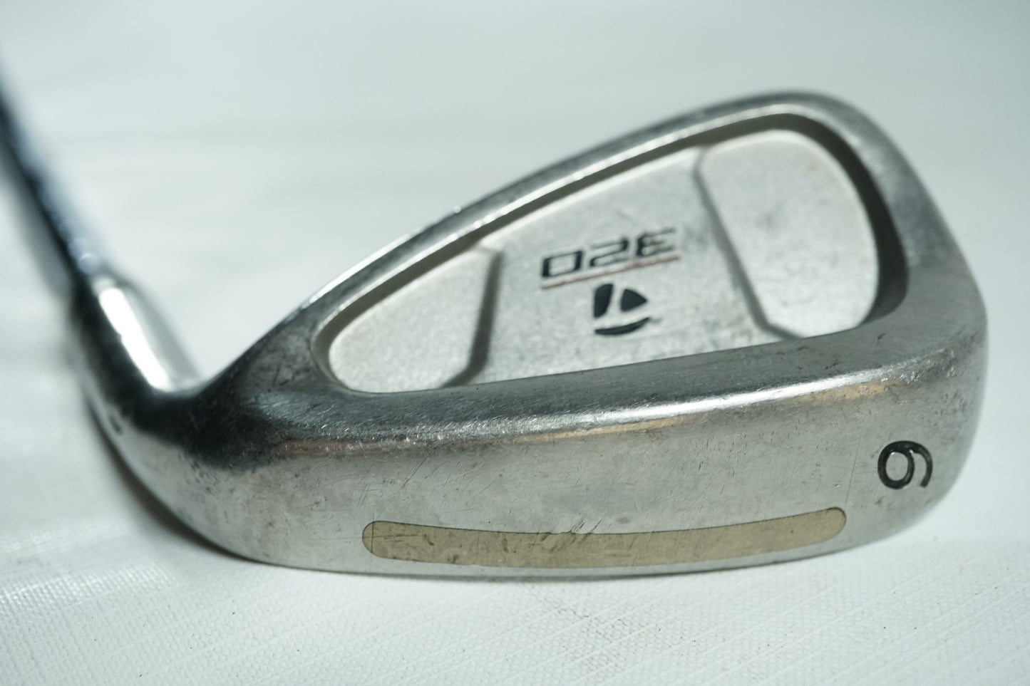 Taylormade 320 9 Iron / Stiff Flex Steel Shaft