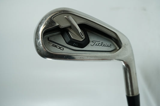 Titleist T300 7 Iron / Stiff Flex Steel Shaft
