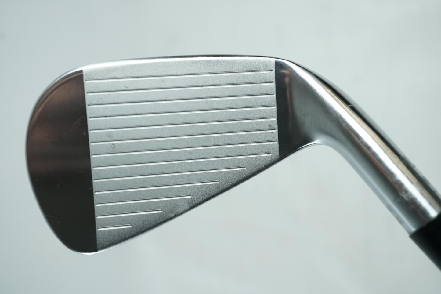 Titleist T200 7 Iron / Stiff Flex Steel Shaft / Left Handed