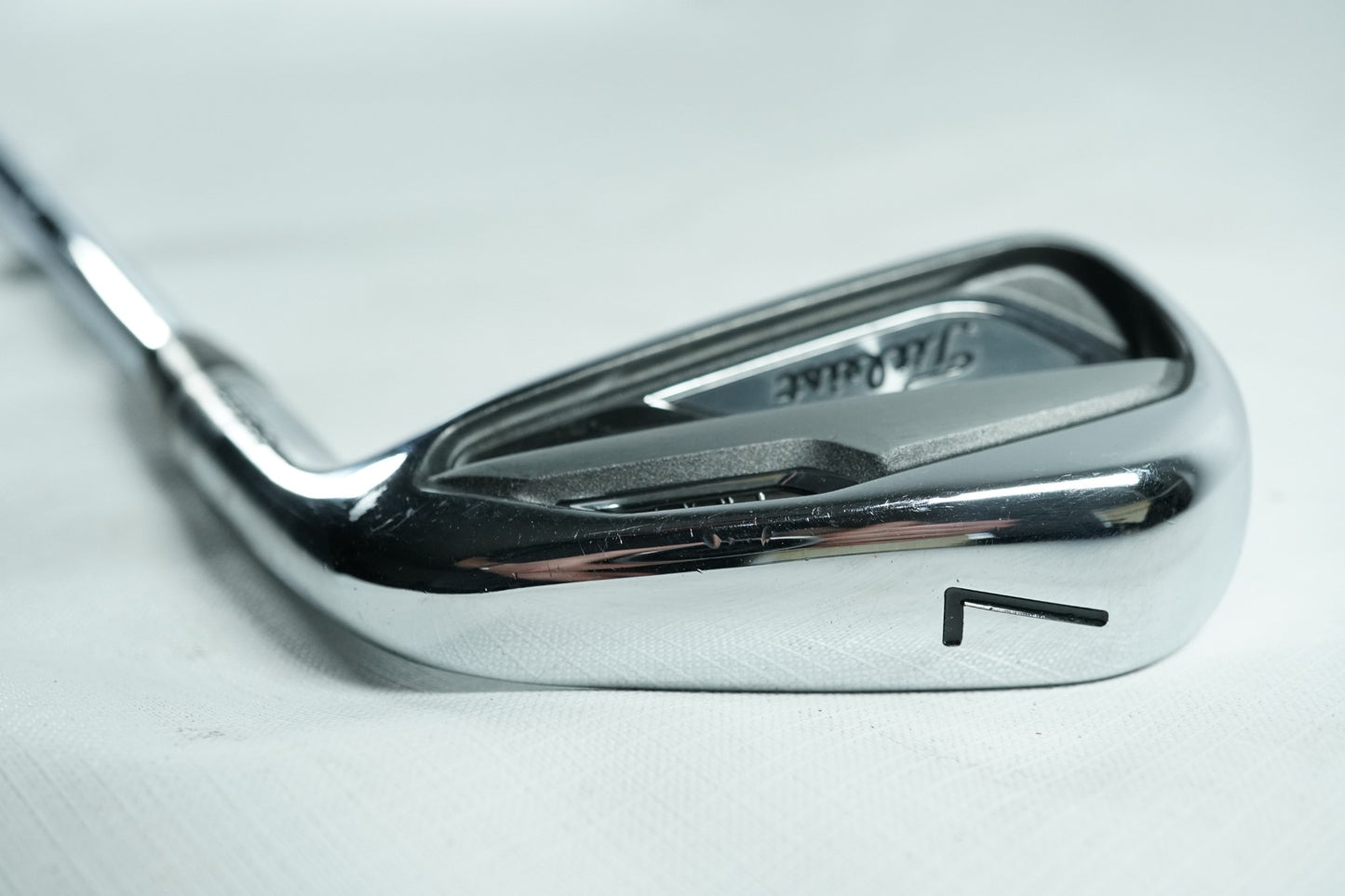 Titleist T100 7 Iron / Regular Flex Steel Shaft