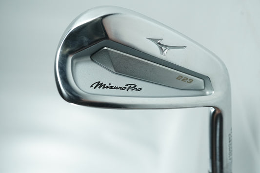 Mizuno Pro 223 7 Iron / Stiff Flex Steel Shaft