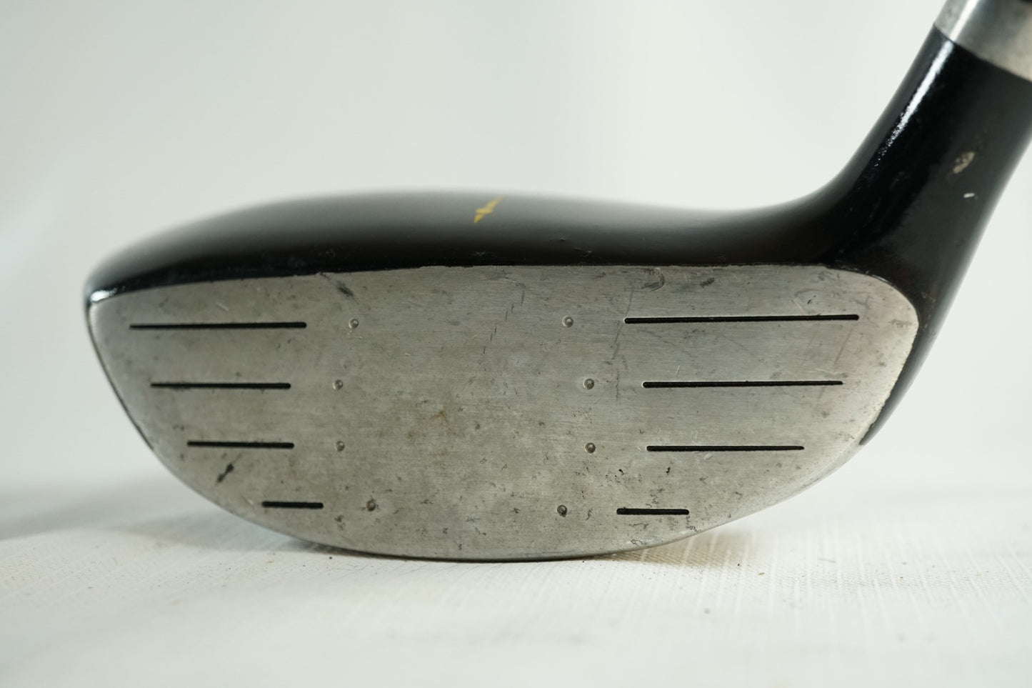 Wilson Ultra BLK 4 Hybrid / Regular Flex Graphite Shaft