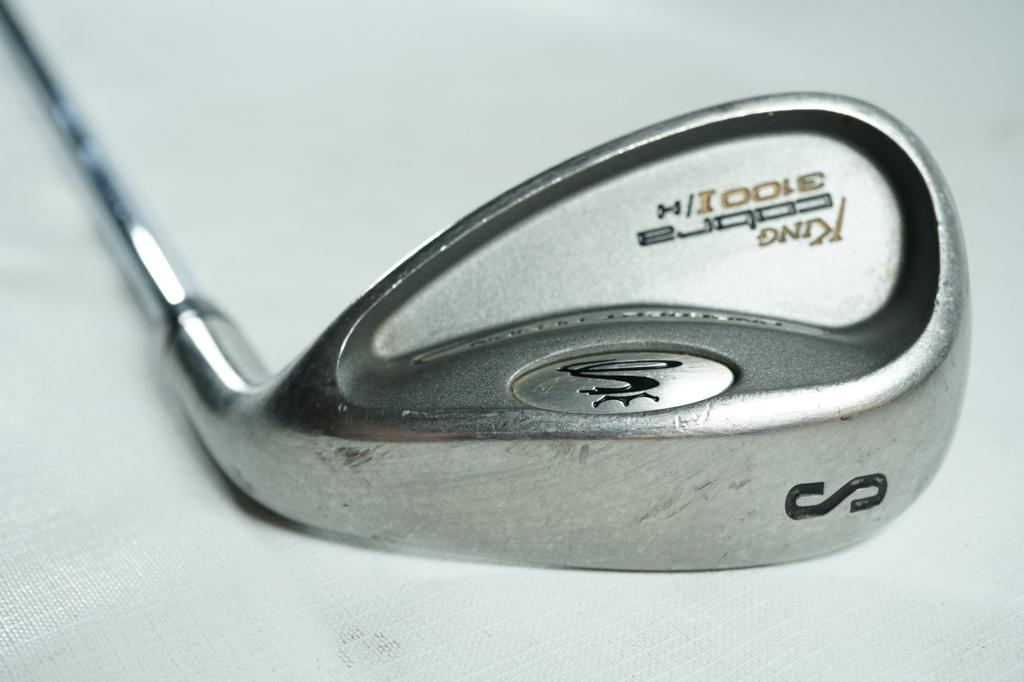 Cobra 3100I/H Sand Wedge / Regular Flex Steel Shaft / 040425466