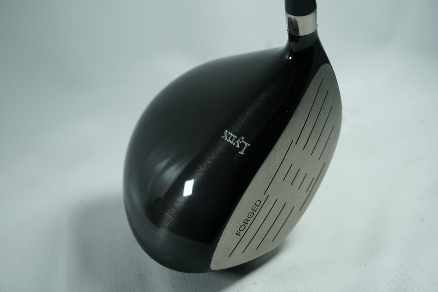 Lynx Predator 2 Driver 9° / Regular Flex Graphite Shaft