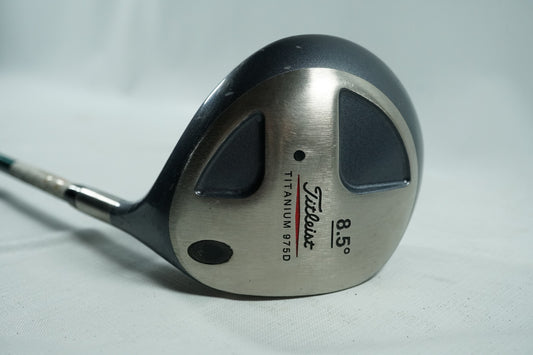 Titleist 975D Driver 8.5° / Stiff Flex Graphite Shaft / 020525157
