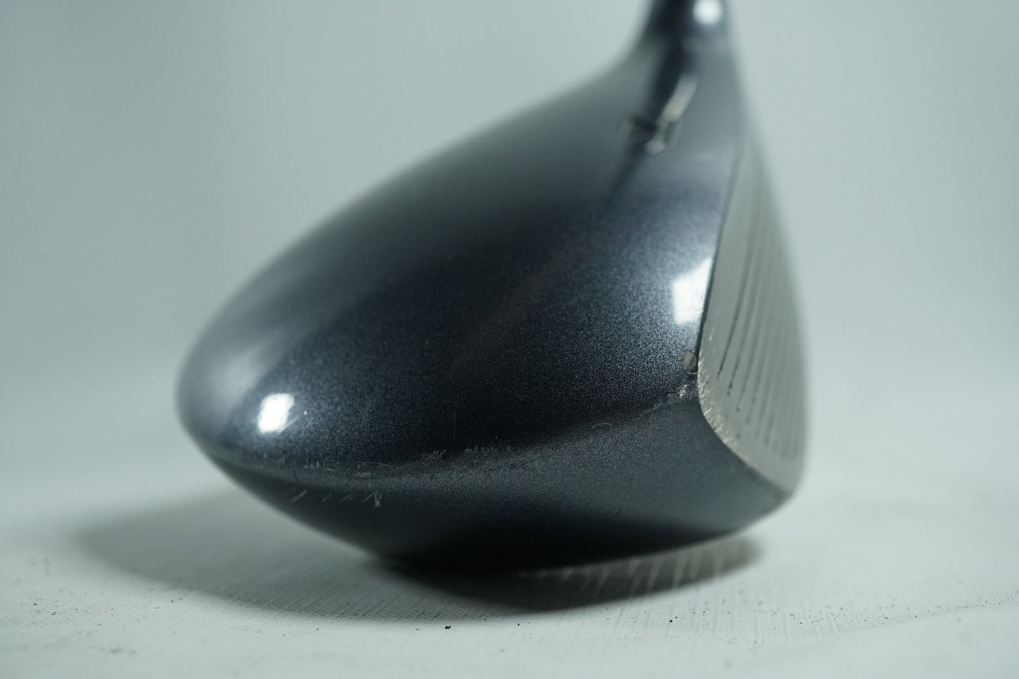 Titleist 975D Driver 8.5° / Stiff Flex Graphite Shaft / 020525157