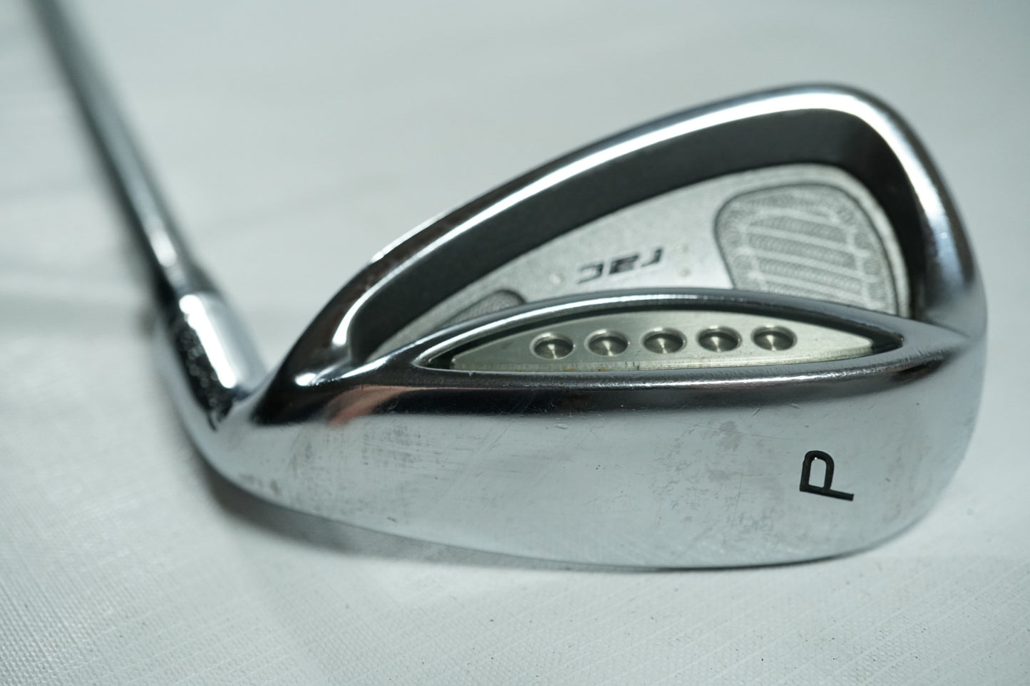 Taylormade RAC CGB Pitching Wedge / Stiff Flex Graphite Shaft