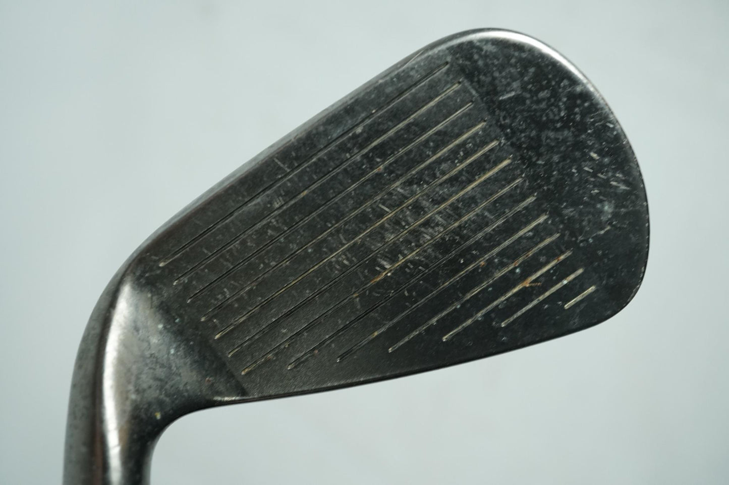 Adams Idea Black CB2 4 Iron / Regular Flex Graphite Shaft