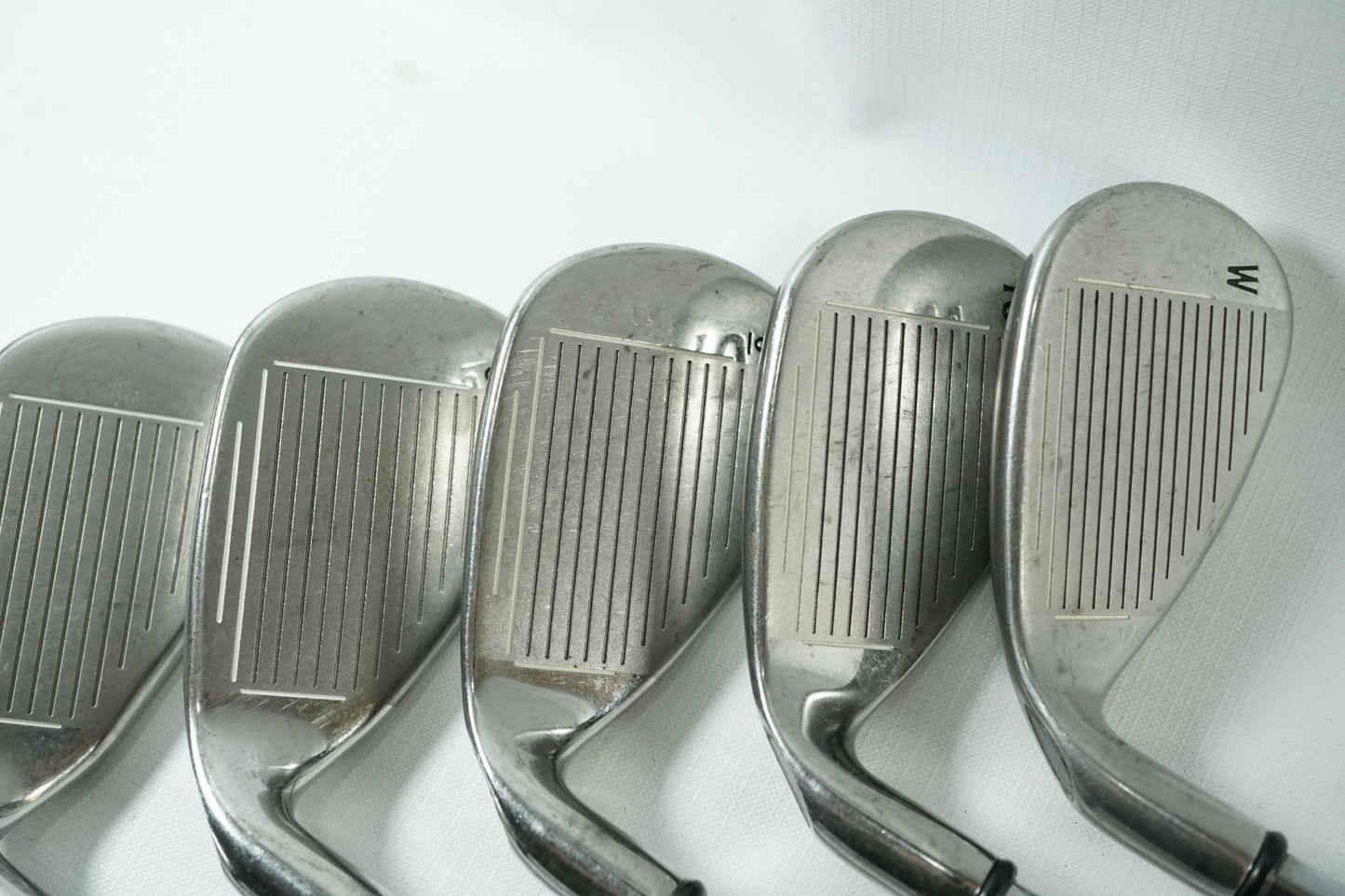 Callaway Big Bertha 2004 Irons / 4-10+PW / Uniflex Steel Shafts