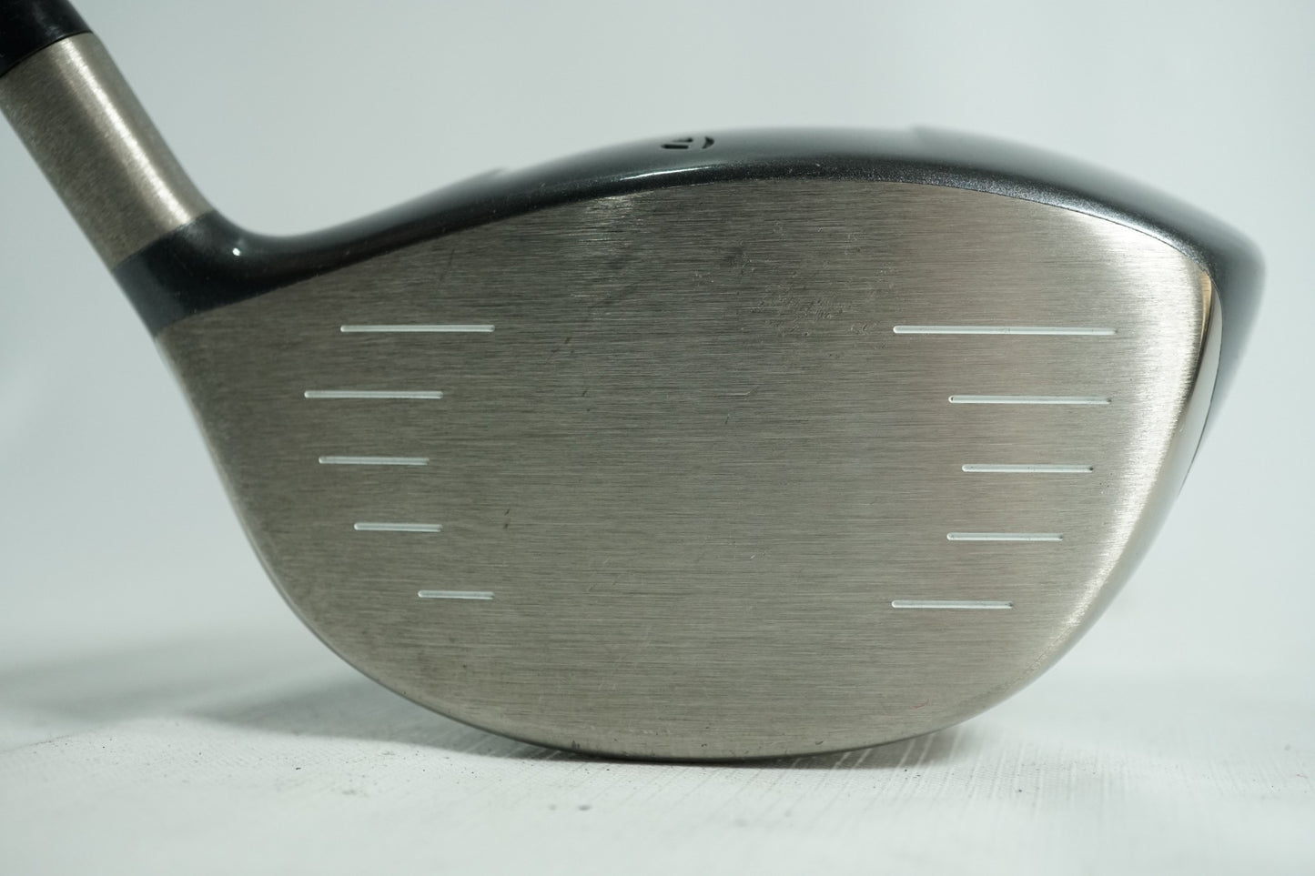 Taylormade Burner 860 Driver 10.5° / Regular Flex Graphite Shaft / Left Handed