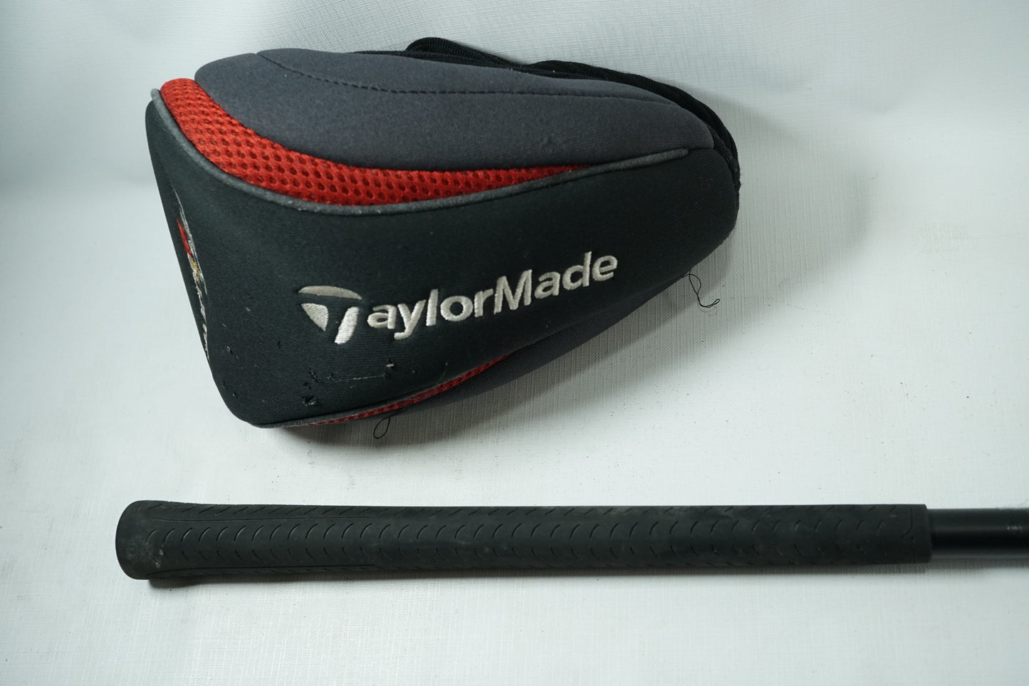 Taylormade Burner 860 Driver 10.5° / Regular Flex Graphite Shaft / Left Handed