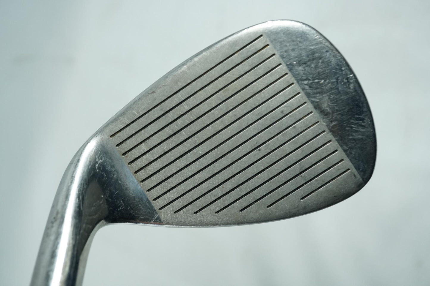 Wilson Kinetic Pitching Wedge / Steel Shaft