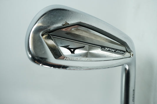 Mizuno JPX 821 Hot Metal Pitching Wedge / Regular Flex Graphite Shaft