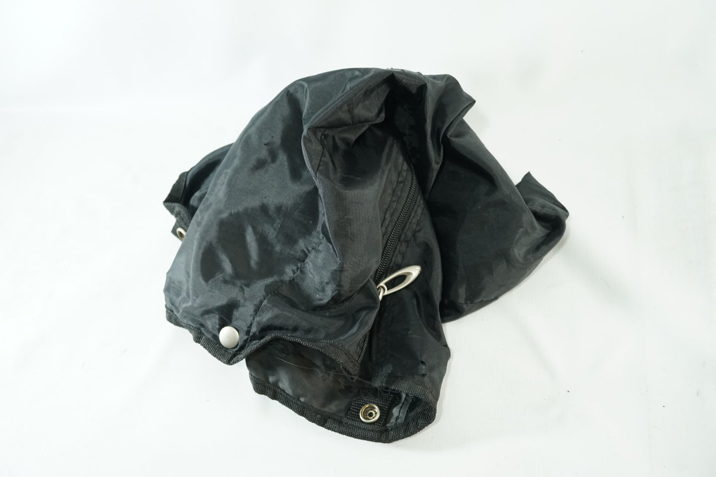 Taylormade Stand Bag / Black and Bronze / With Rainhood