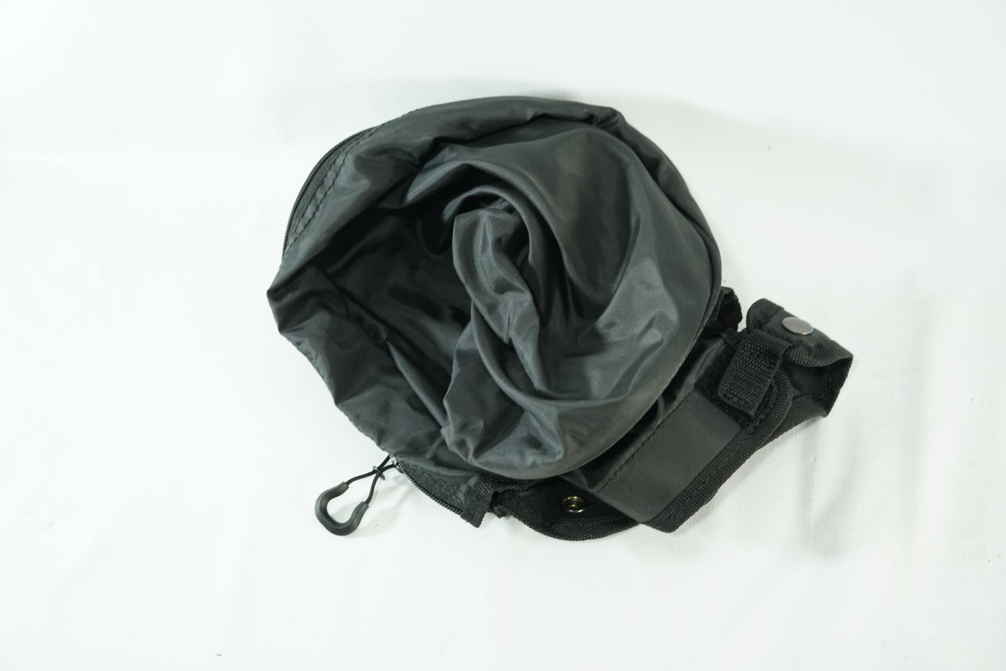 Fastfold Orbiter Waterproof Stand Bag / Black and Gold / With Rainhood