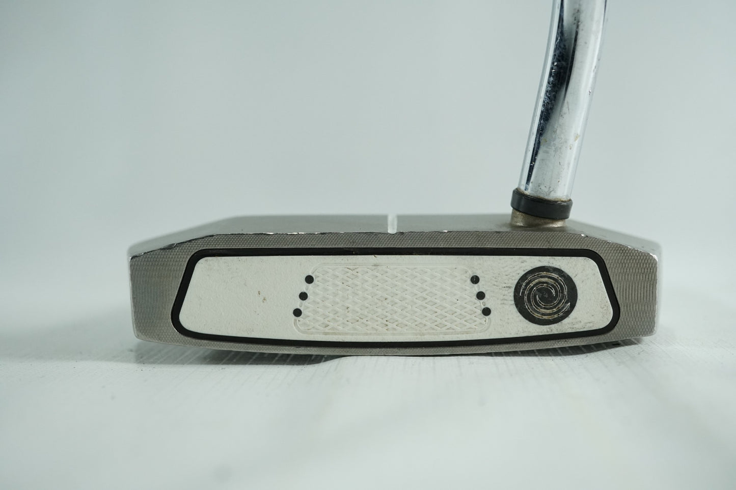Odyssey White Hot Tour 7H Putter / 32.5" / New Grip
