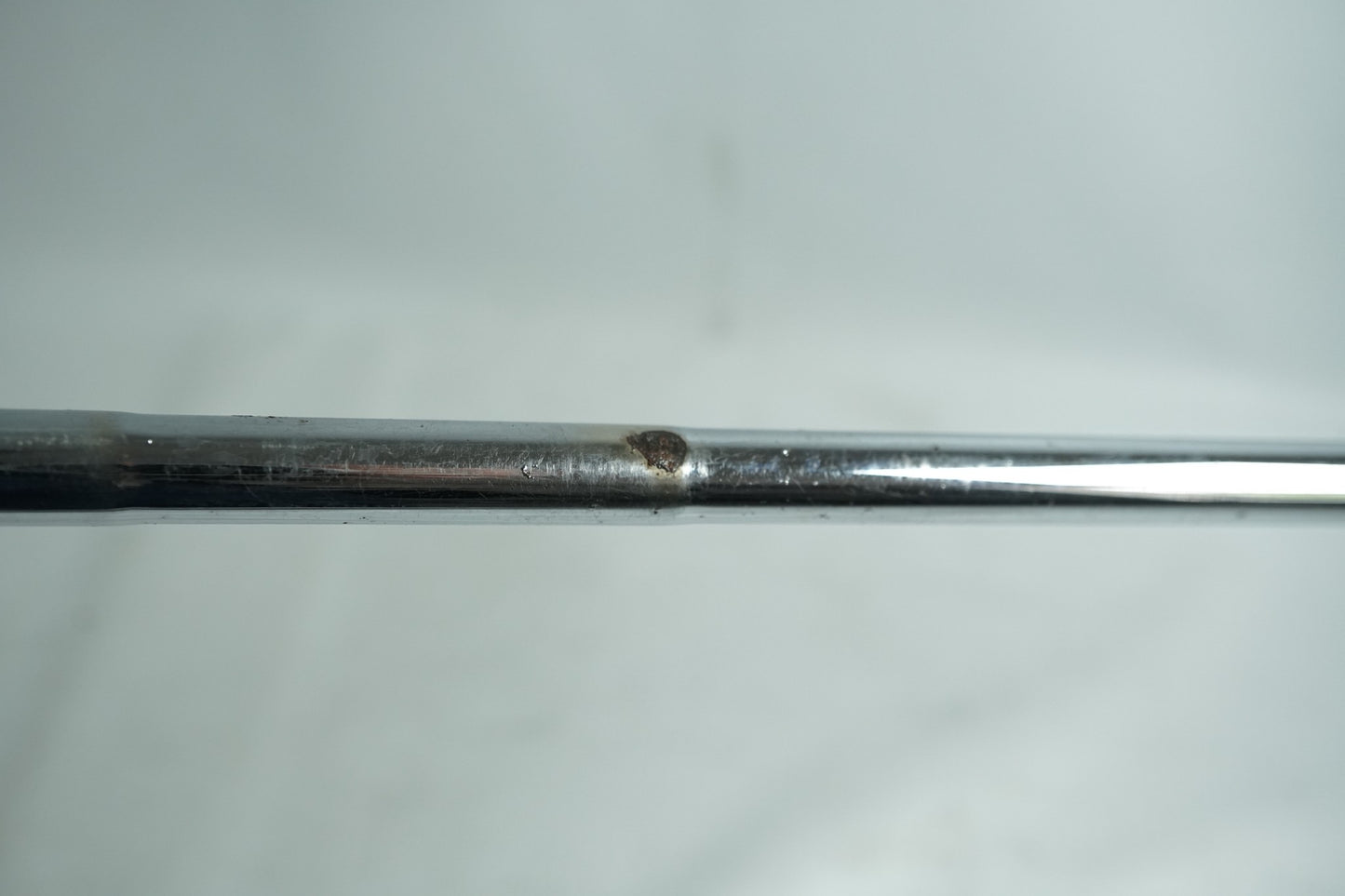 Odyssey White Hot Tour 7H Putter / 32.5" / New Grip