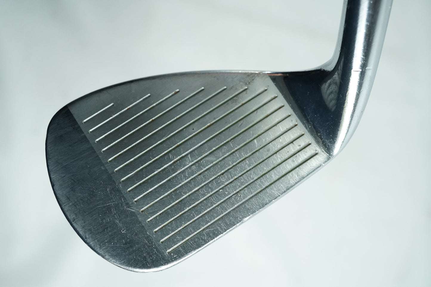 Mizuno JPX 800 Forged Pitching Wedge / Regular Flex Steel Shaft