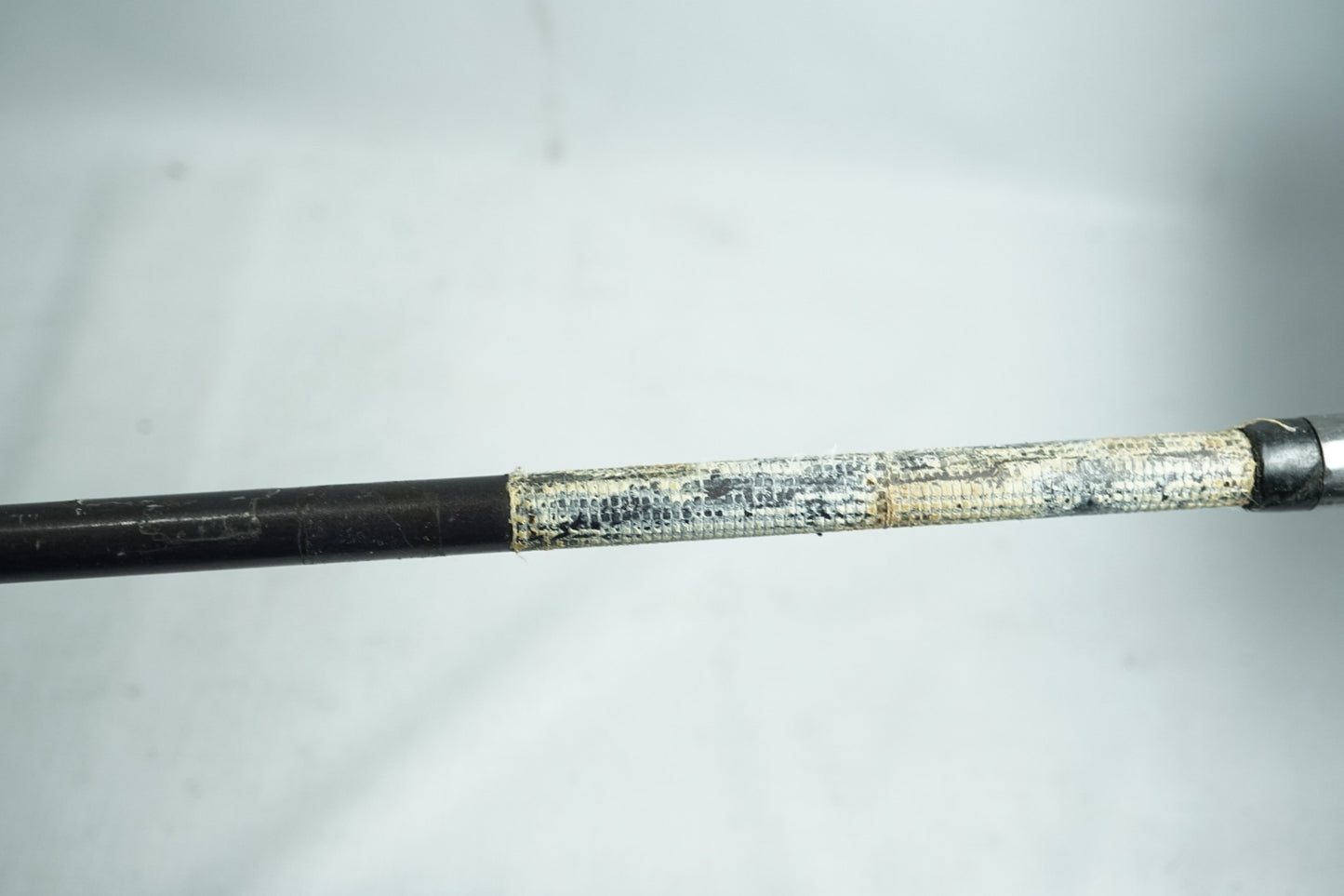 Taylormade Burner Oversize 2 Iron / Regular Flex Graphite Shaft / New Grip