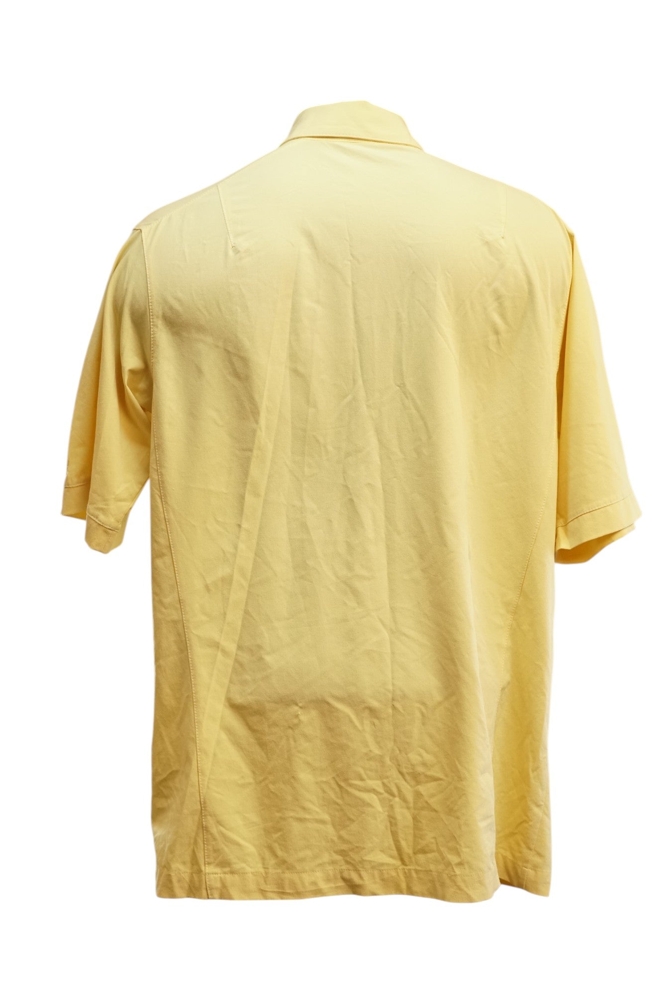 tiger woods yellow golf shirt