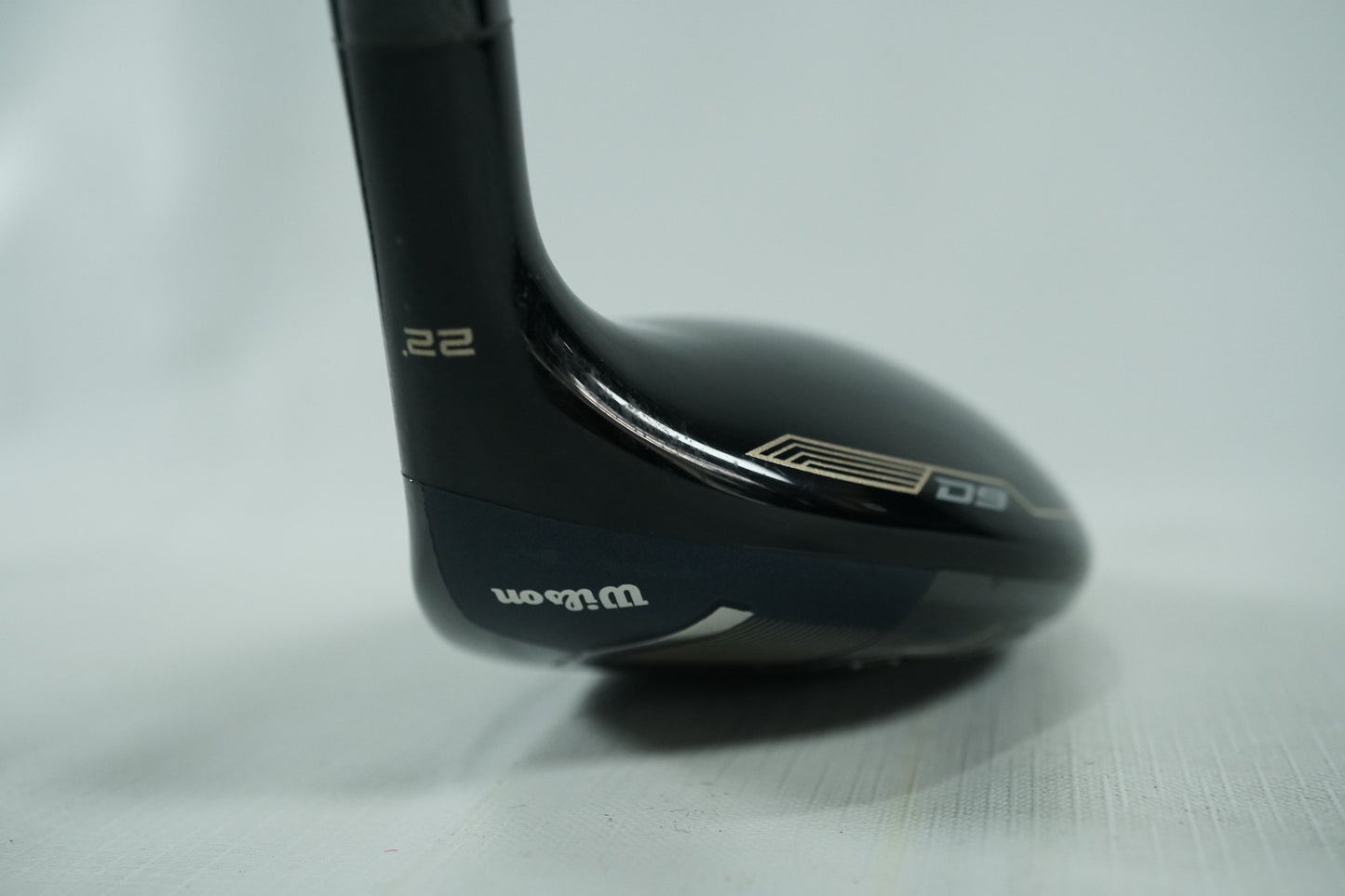 Wilson D9 4 Hybrid 22° / Regular Flex Graphite Shaft