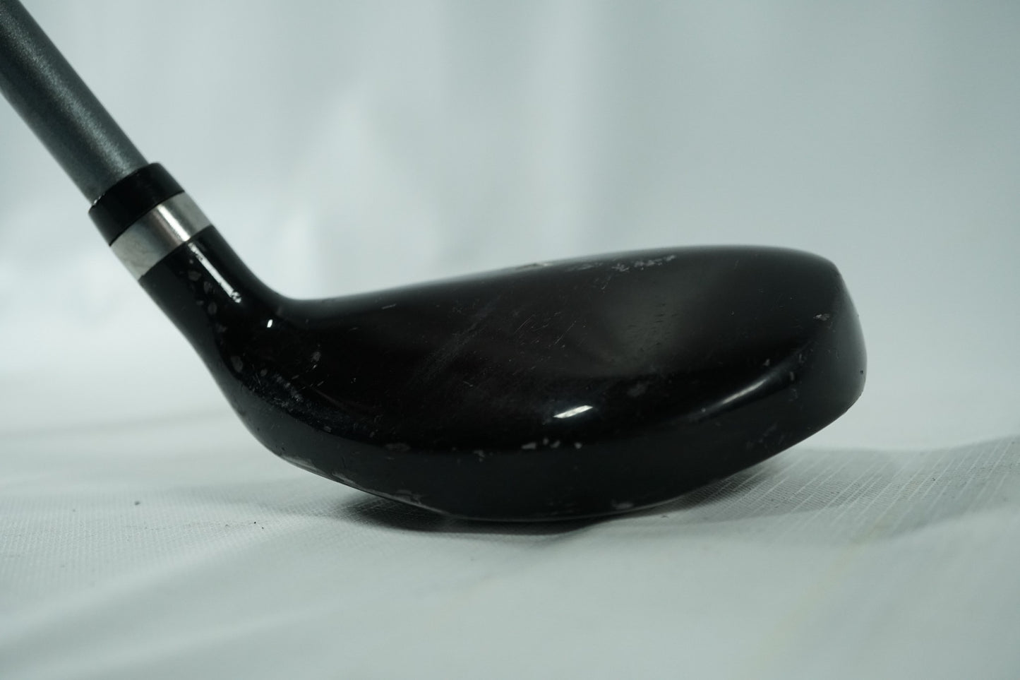 Wilson Deep Red 3 Hybrid 17° / Uniflex Graphite Shaft
