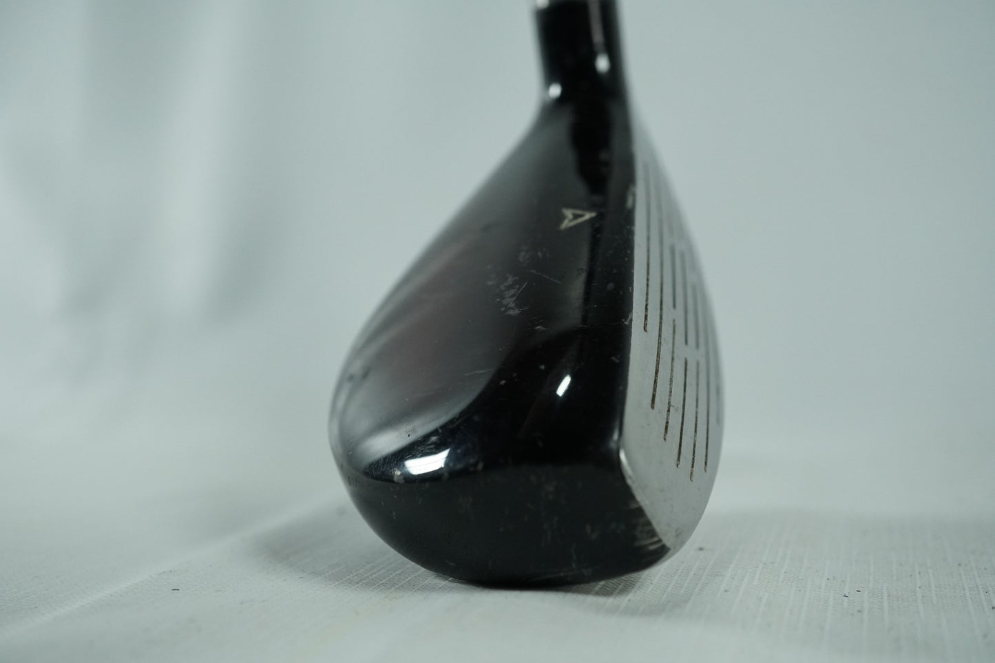 Wilson Deep Red 3 Hybrid 17° / Uniflex Graphite Shaft