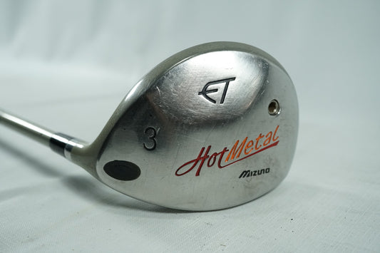 Mizuno Hot Metal 3 Wood / Regular Flex Graphite Shaft / New Grip