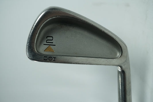 Titleist DCI 2 Iron / Regular Flex Steel Shaft / New Grip