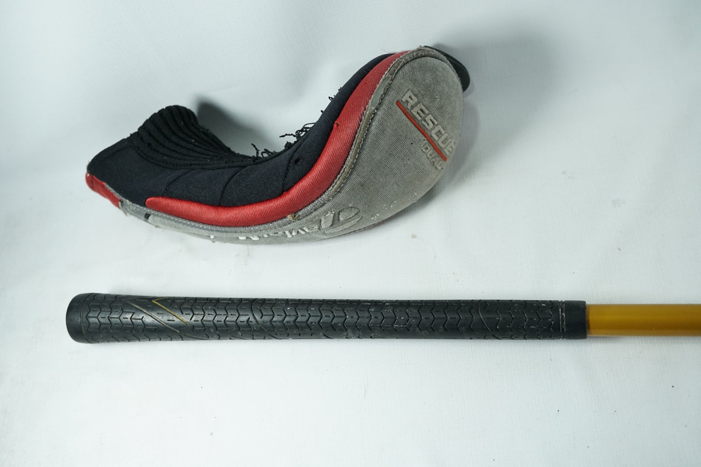 Taylormade R7 Draw 4 Hybrid 22° / Regular Flex Graphite Shaft