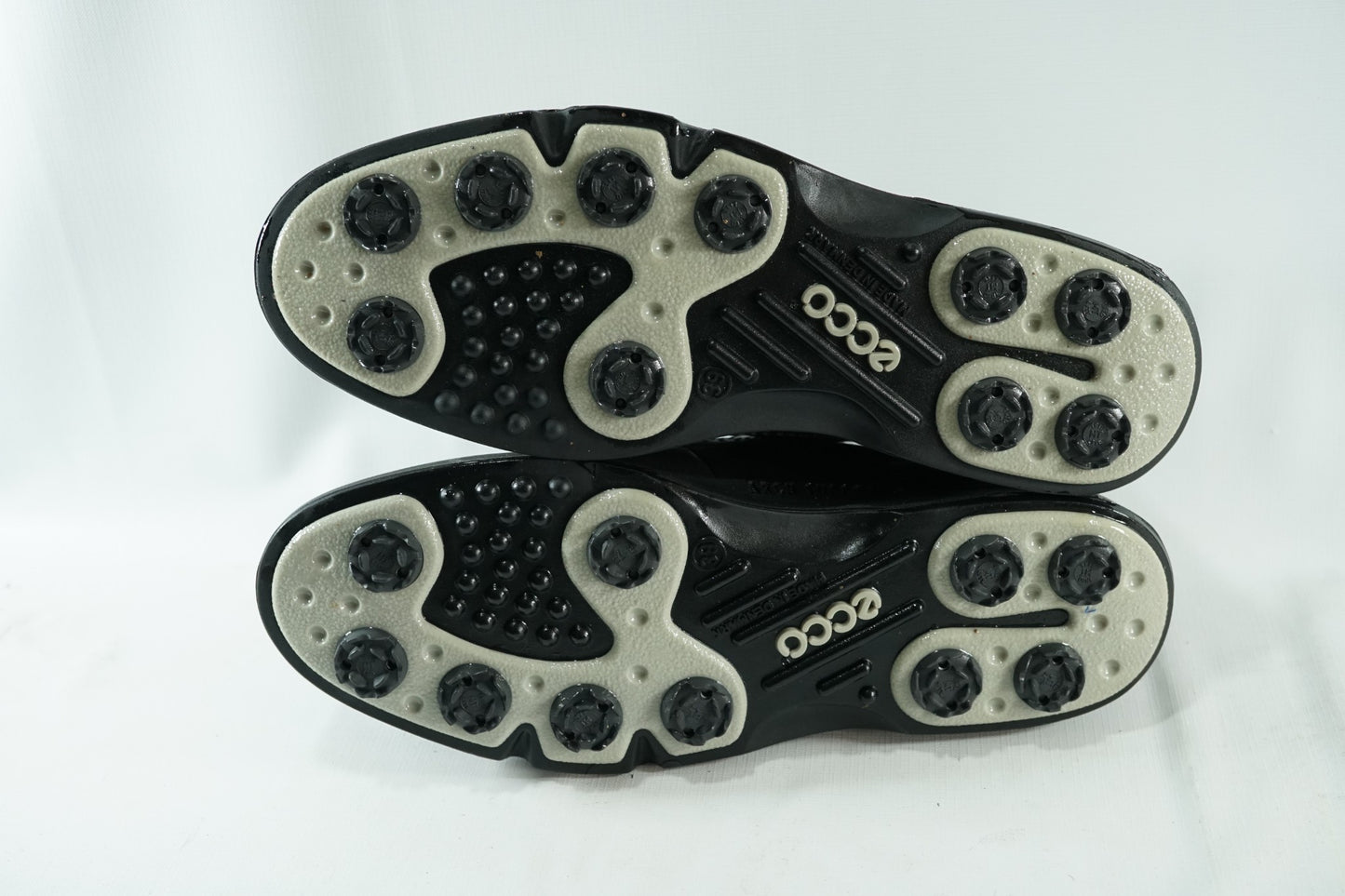 Ecco Goretex Ladies Golf Shoes / UK6 / New