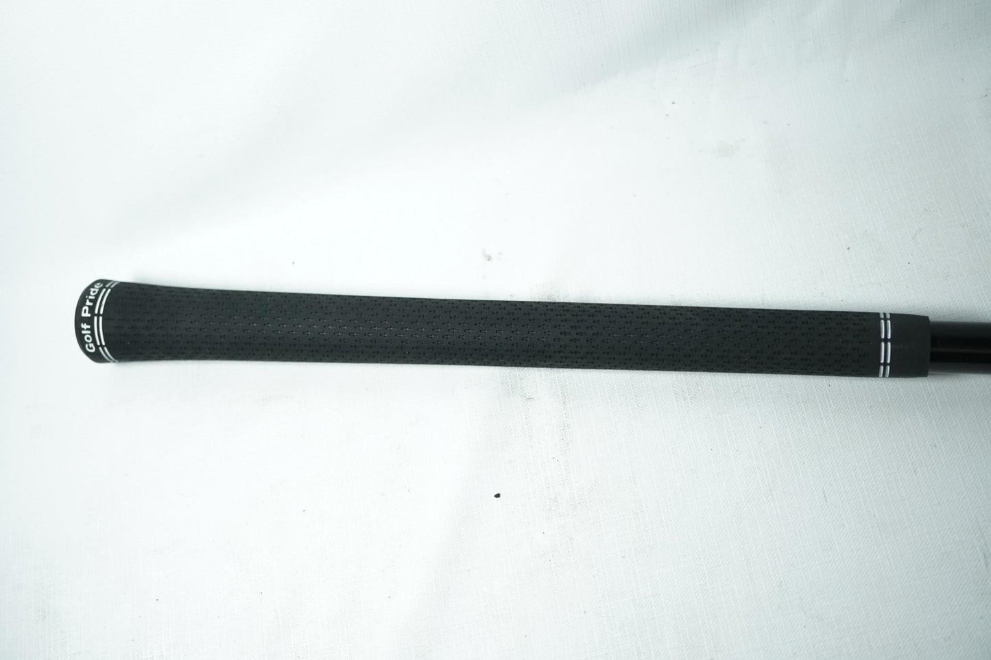 HZRDUS Black Hybrid Shaft / Stiff Flex / Titleist Adapter / 39.25"