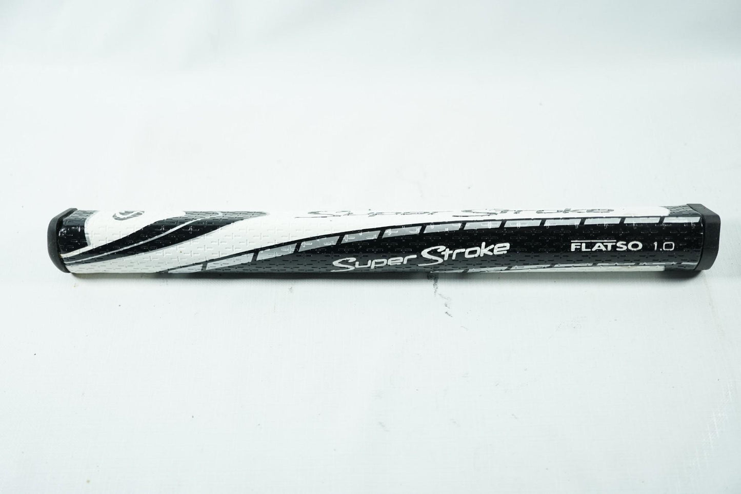 Super Stroke Flatso 1.0 Putter Grip / White and Black / New