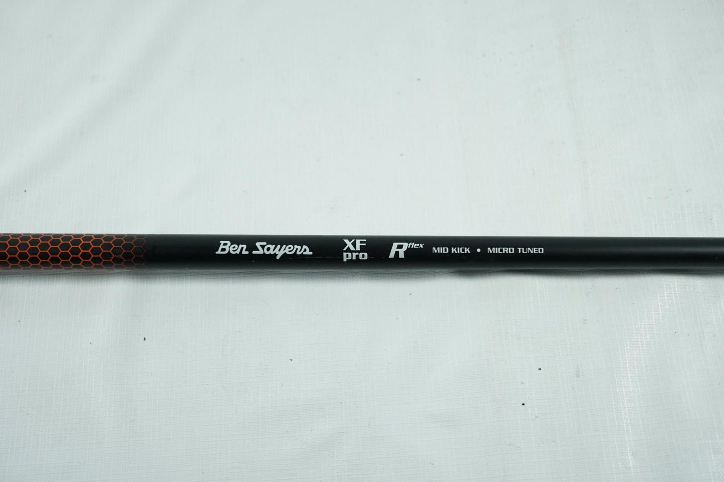 Ben Sayers XF Pro 4 Hybrid 23° / Regular Flex Graphite Shaft