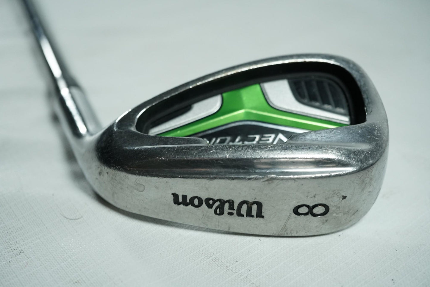 Wilson Vector 8 Iron / Uniflex Graphite Shaft