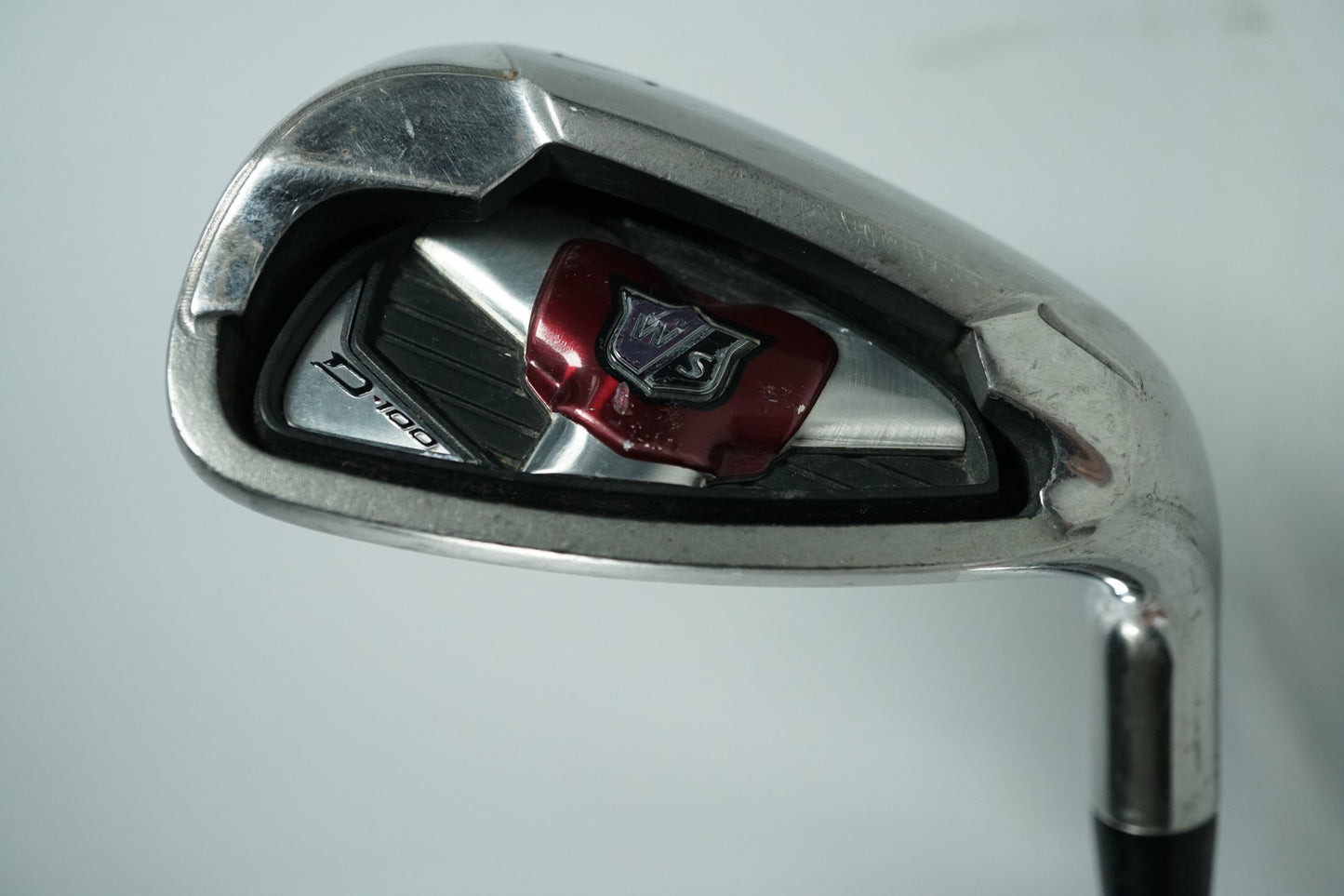 Wilson D100 Sand Wedge / Uniflex Steel Shaft / 090925270