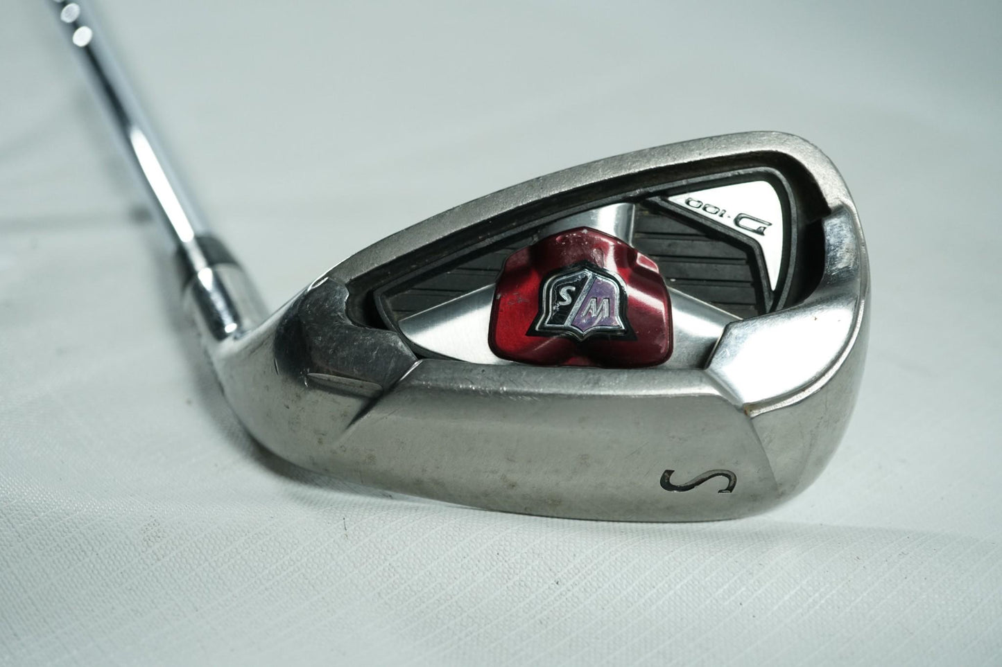 Wilson D100 Sand Wedge / Uniflex Steel Shaft / 090925270