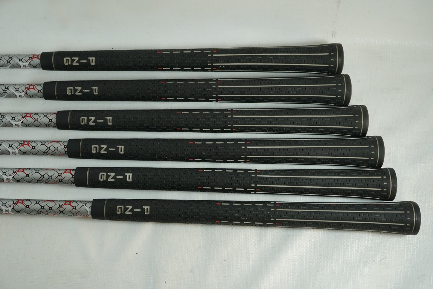 Ping G25 Irons / 5-PW / Black Dot / Senior Flex Graphite Shafts