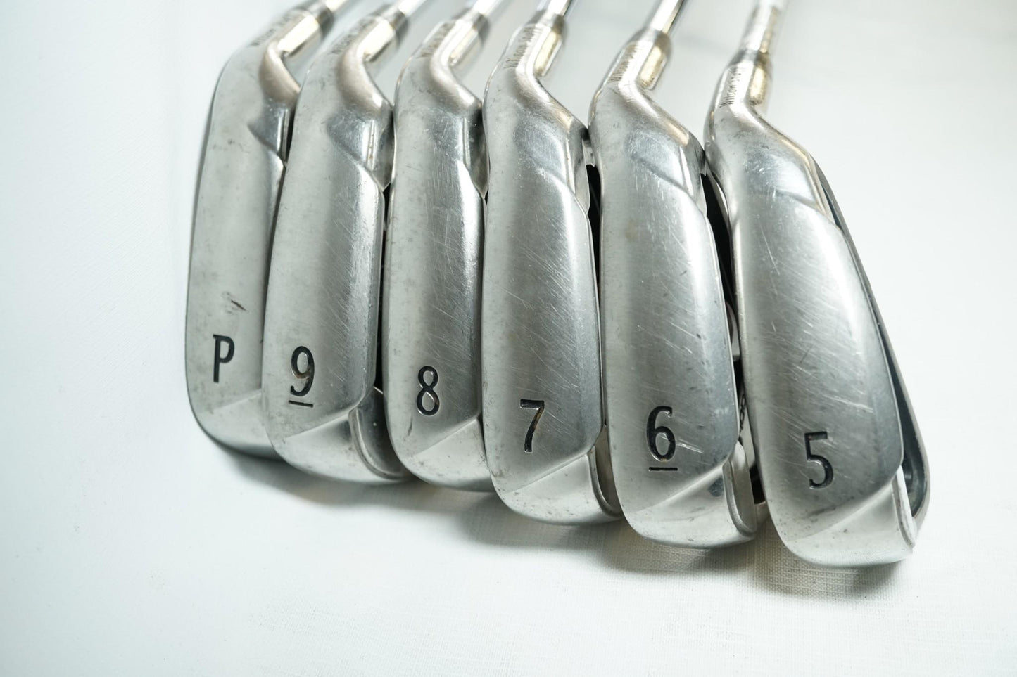 Wilson D100 Irons / 5-PW / Uniflex Steel Shafts / 090925279