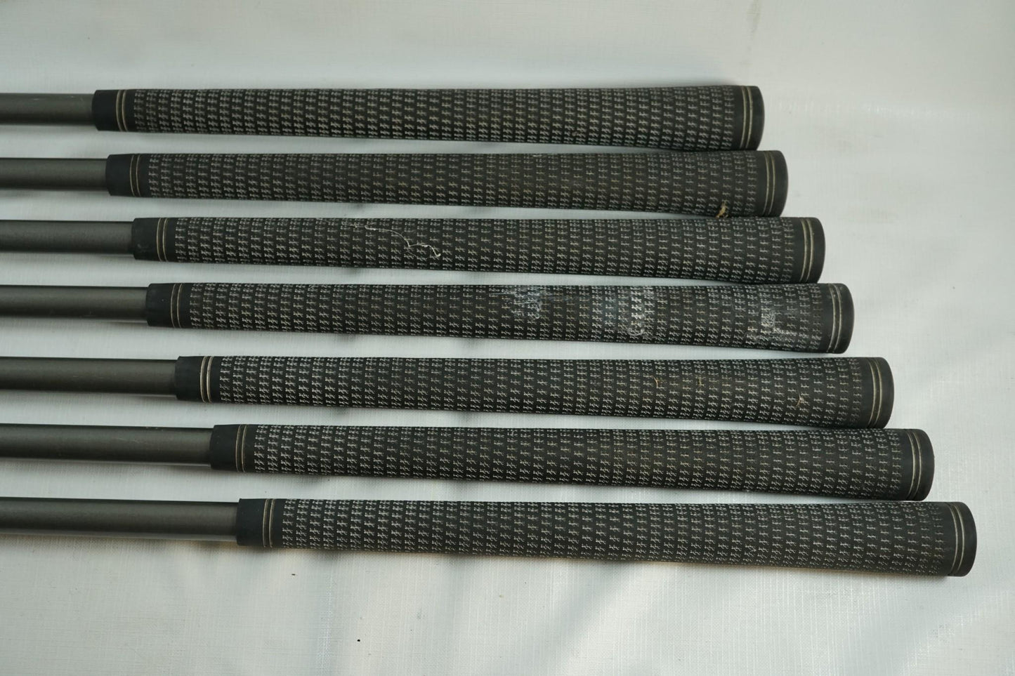 Ping G5 Irons / Green Dot / 4-PW / Soft Regular Flex Graphite Shafts
