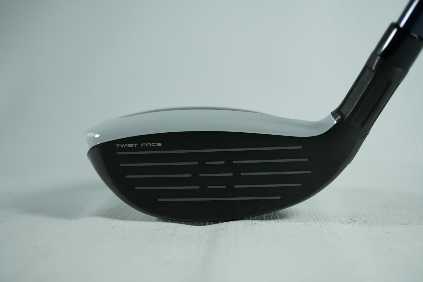 Taylormade SIM2 Max 3 Hybrid 19° / Stiff Flex Graphite Shaft